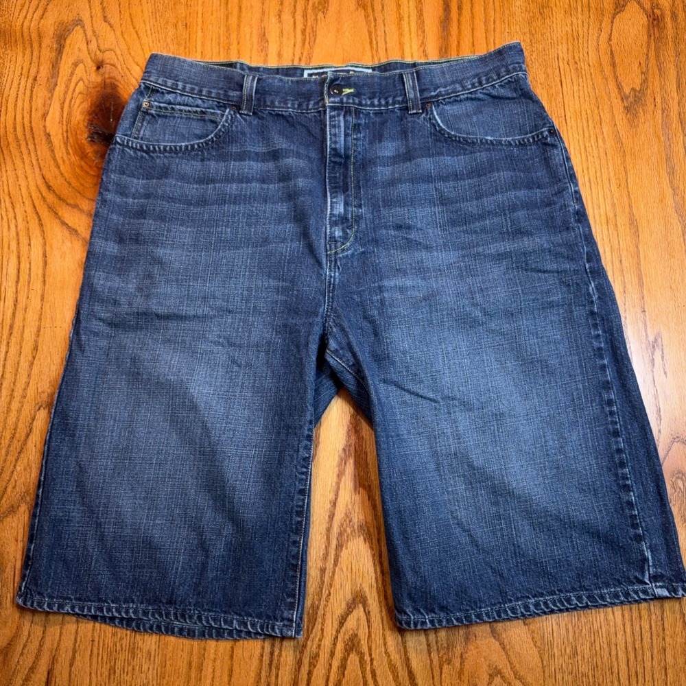 Levis 579 Baggy Denim Shorts Mens W40 Blue Dark Wash Skater Jorts Loose Fit Long